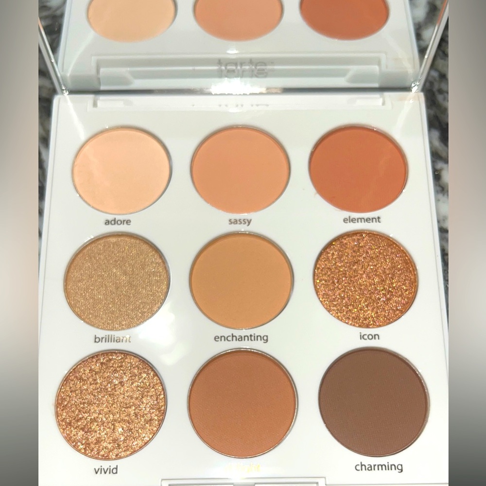 Brand New Stunning Tarte Sunrise Eyeshadow Pallet.